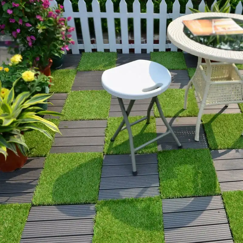 Professional artificial grass carpets tiles for residential and commercial use