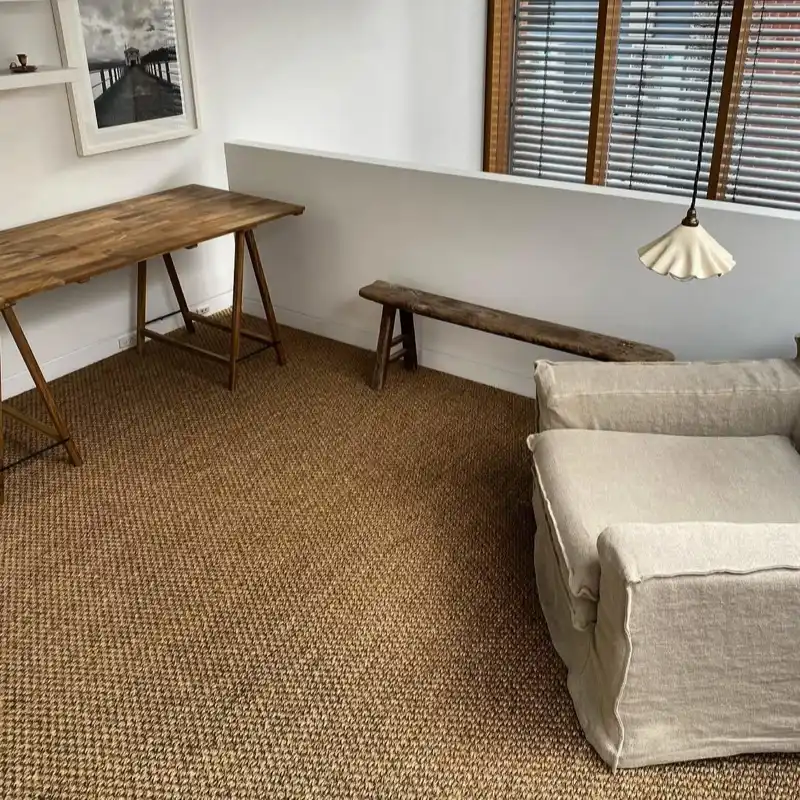 Sustainable jute rugs for residential and commercial interiors