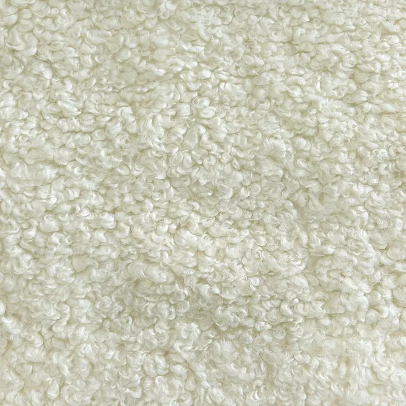 white Carpet dubai
