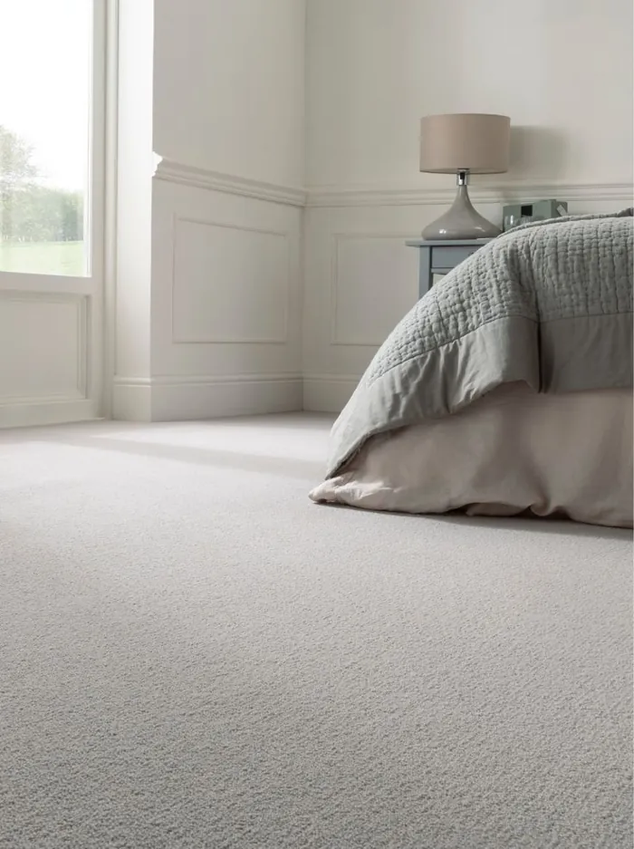 Minimalist Plain Bedroom Carpet in dubai 1