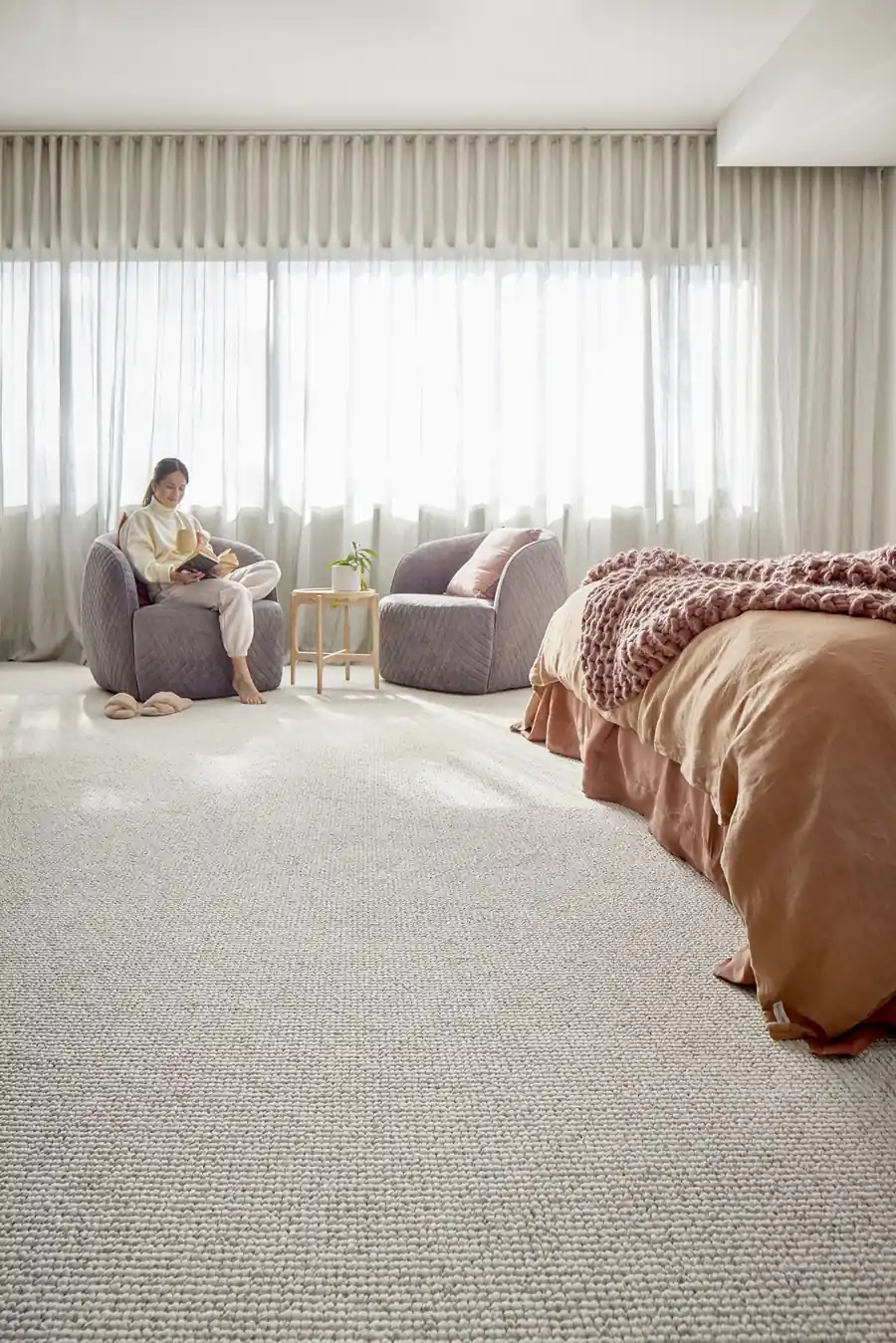 Neutral Family Bedroom Carpet in Dubai