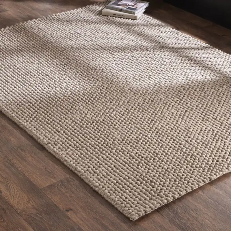 Wool Carpet Dubai luxurious flooring for modern homes and villas