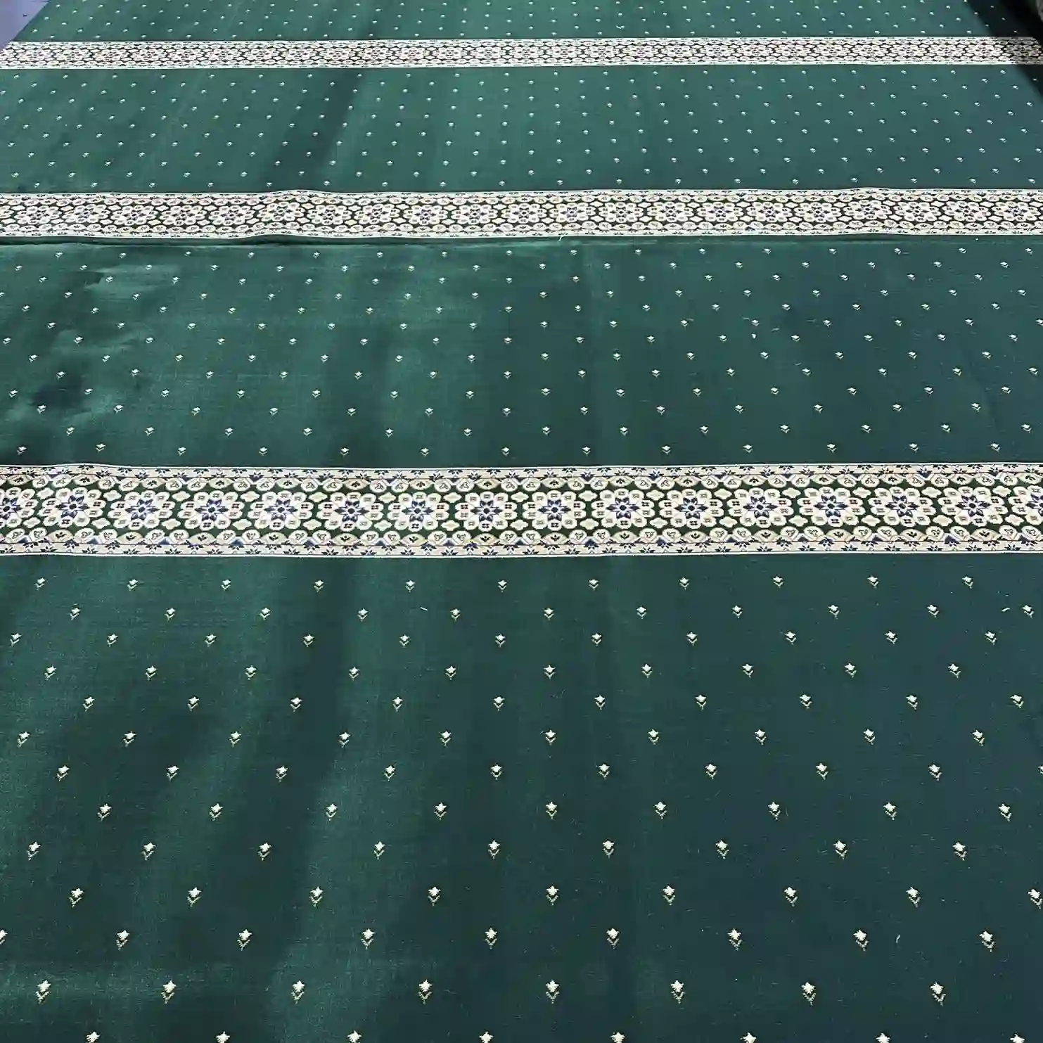 Deep Green Masjid Carpet - Image 5