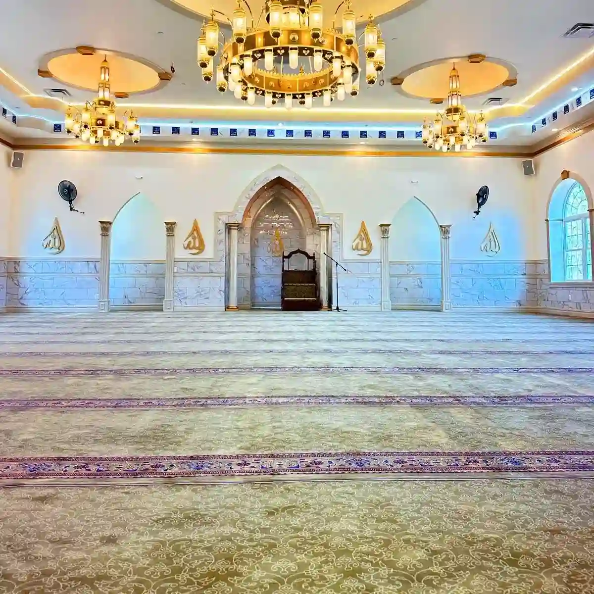 Gold Masjid Carpet Dubai