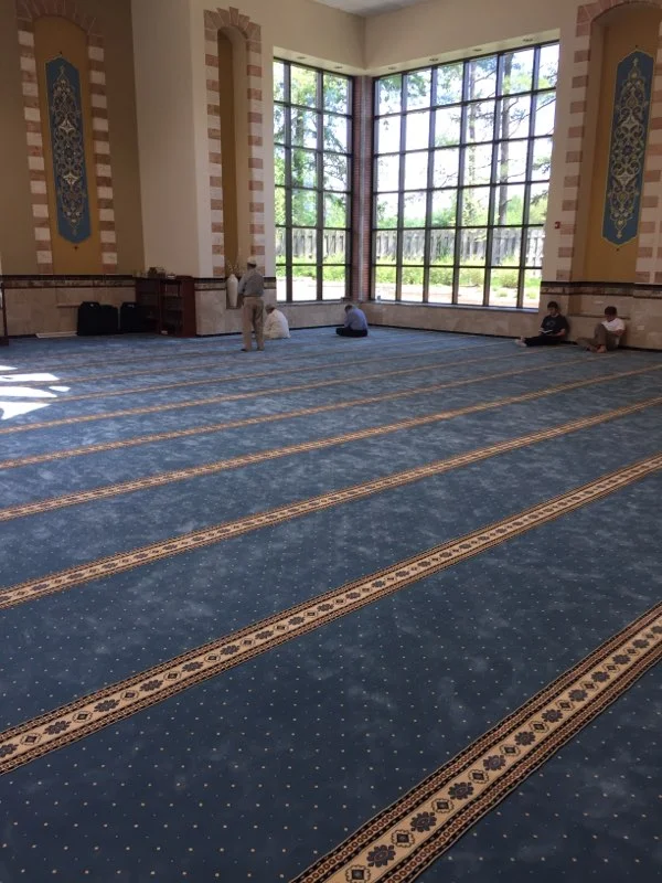 Silky Blue Border Masjid Carpet - Image 3